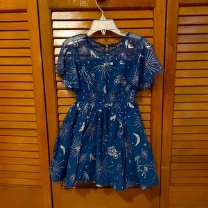 Disney store Cinderella Dress, 4T like new!